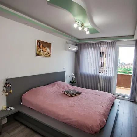 Apartamento Beautiful Modern Flat With A Mountain View